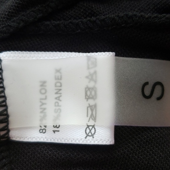 Tempt Me Ruffled Top with a High Waisted Ruched Bikini Bottom Black Size S - Picture 8 of 12